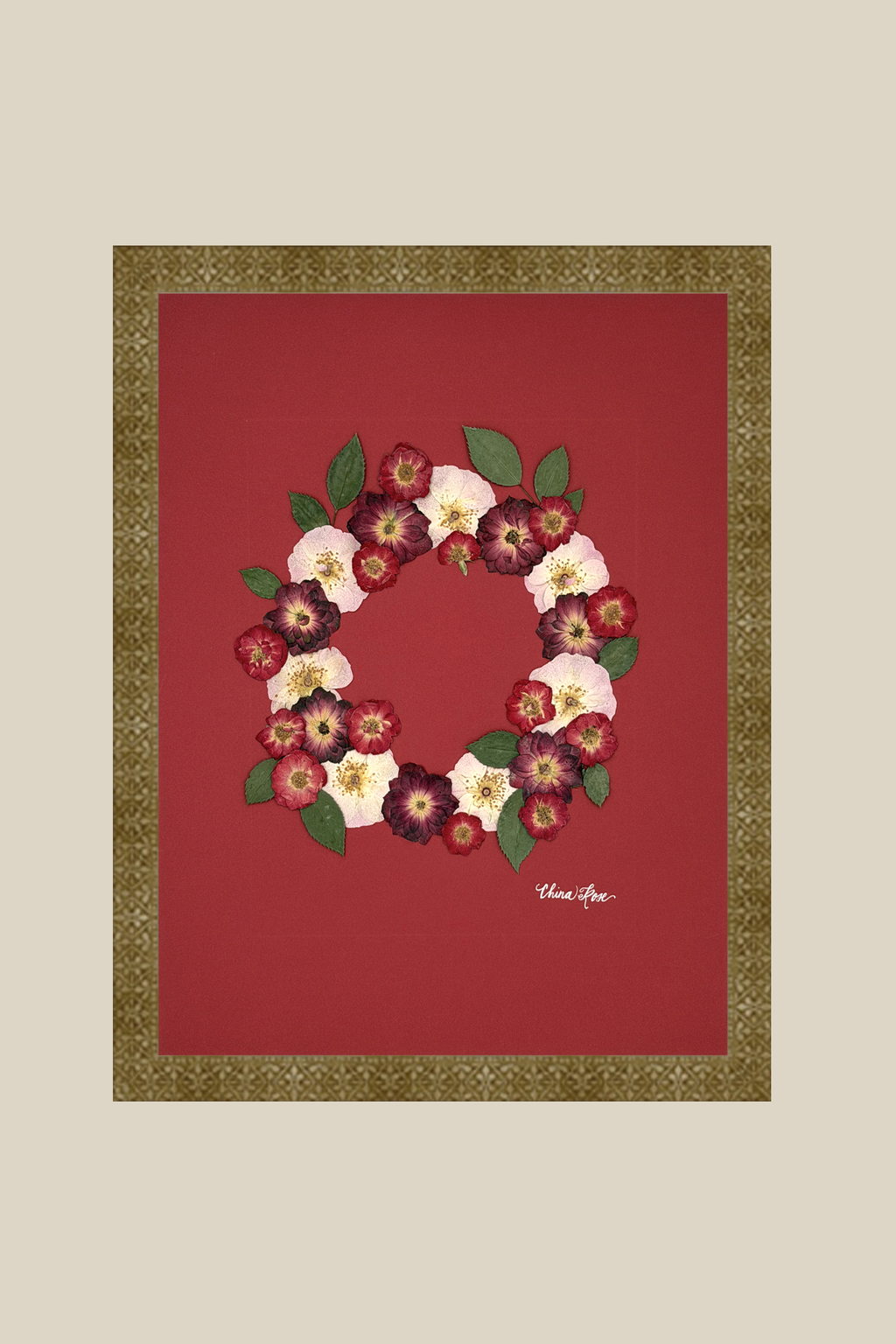 Rose Crown on Red